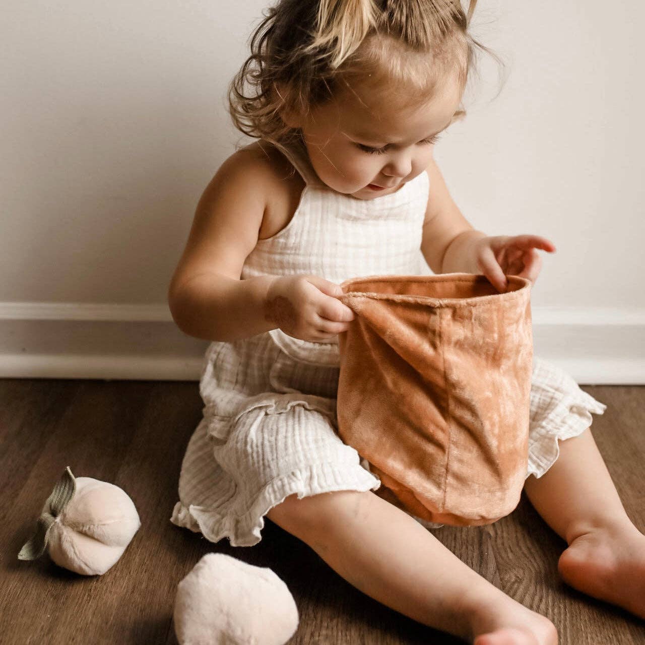 MOMO // BABY TOY