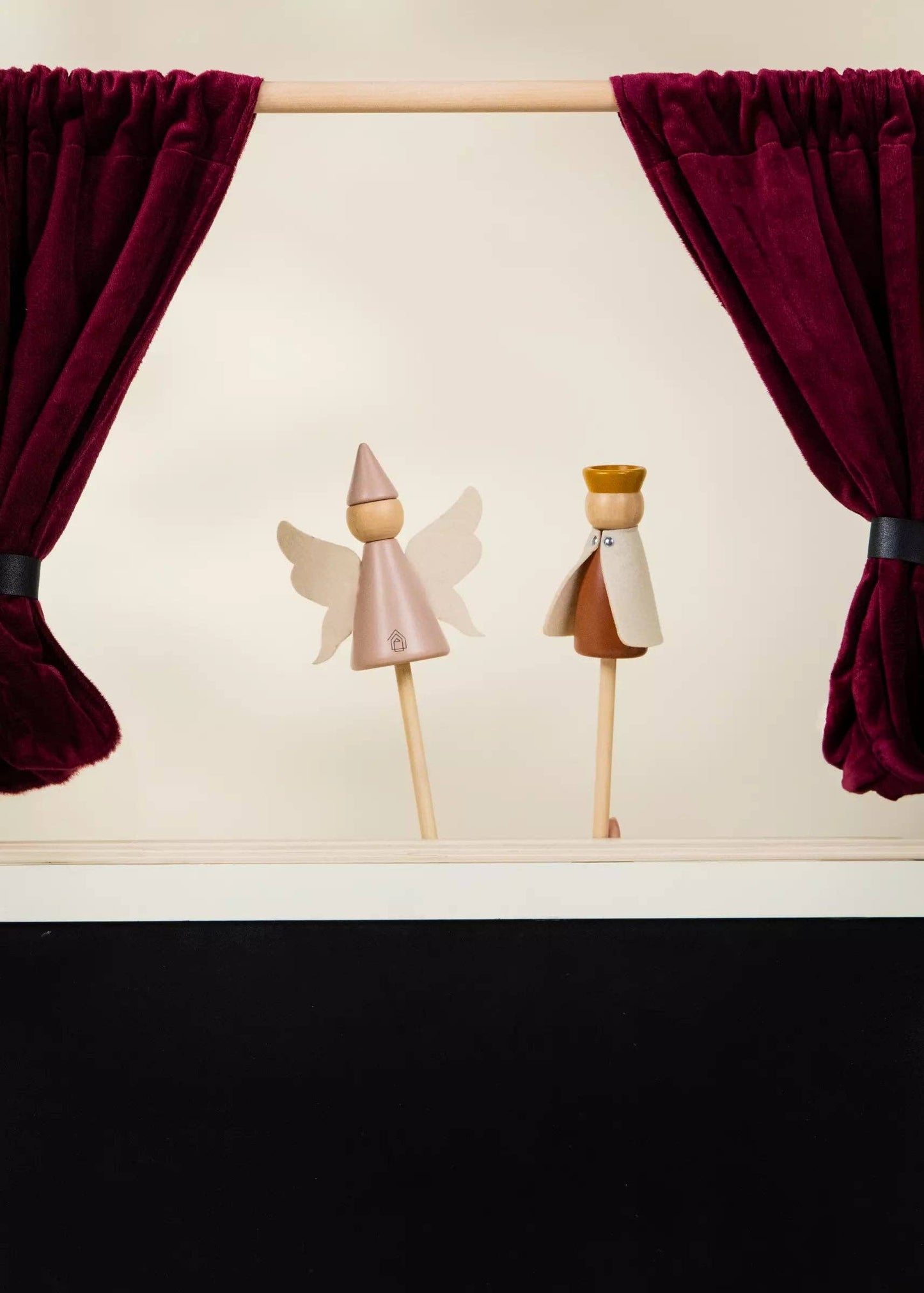 Set of 6 Wooden Puppets