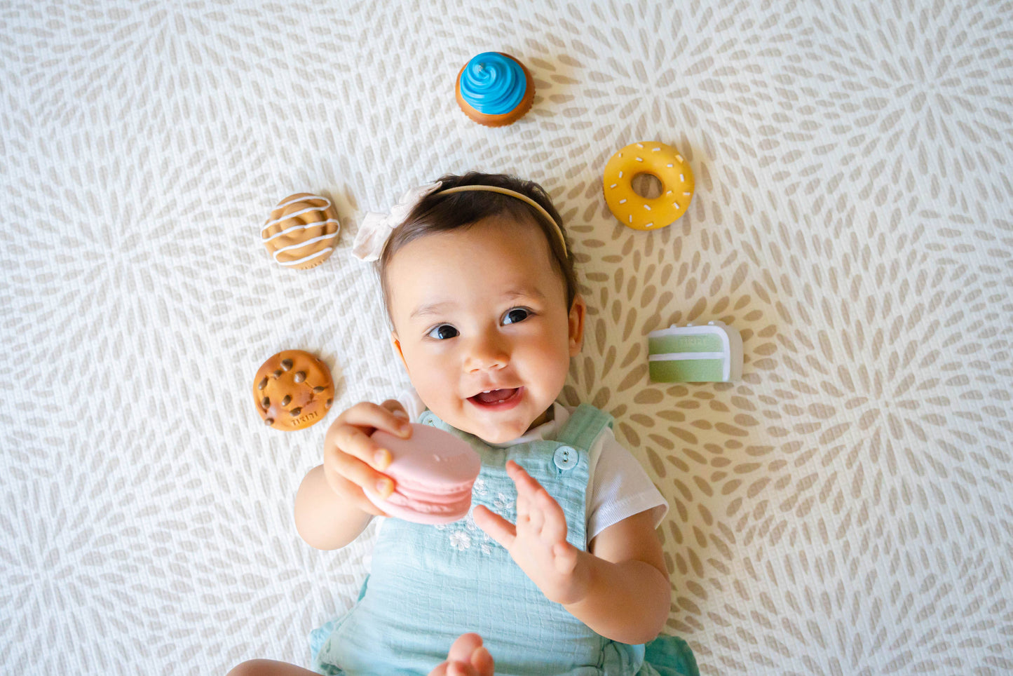 Cookie Natural Rubber Teether