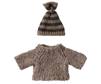 Knitted Sweater and Hat - Big Brother Mouse