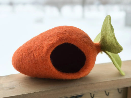 Felt Carrot Play Cottage