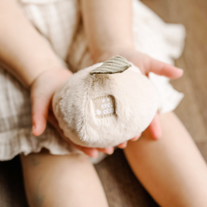 MOMO // BABY TOY