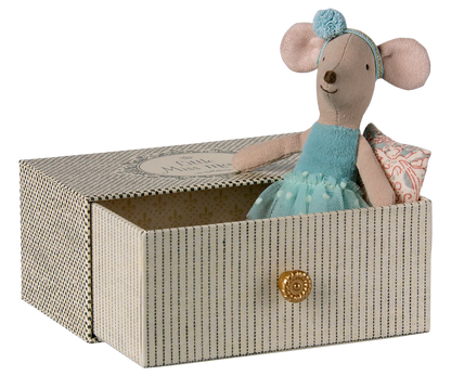 Dance Mouse in Daybed - Little Sister