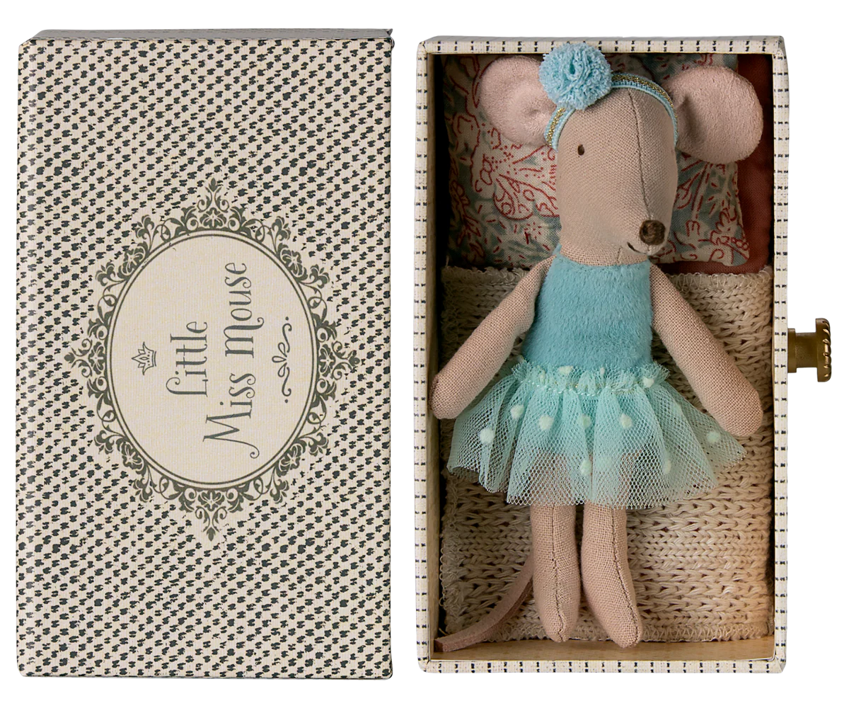 Dance Mouse in Daybed - Little Sister