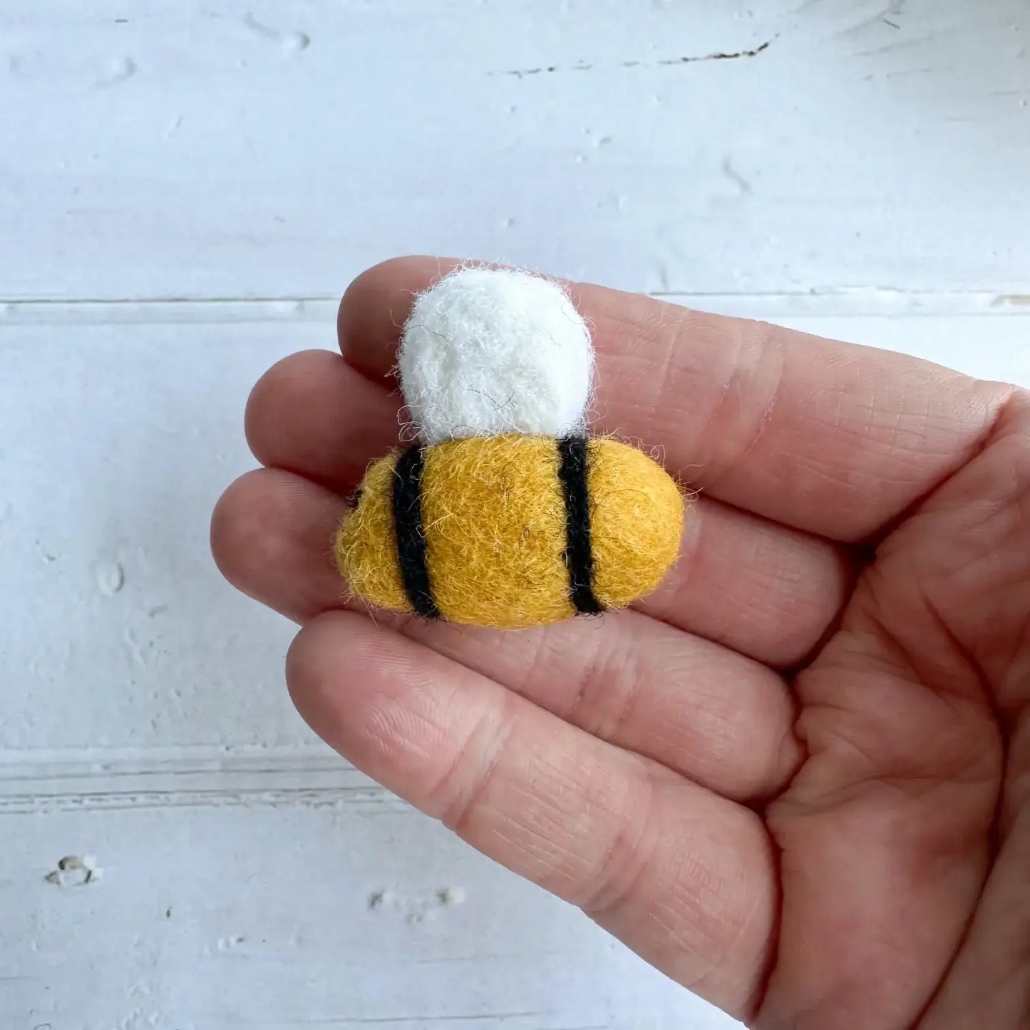 Felt Bee