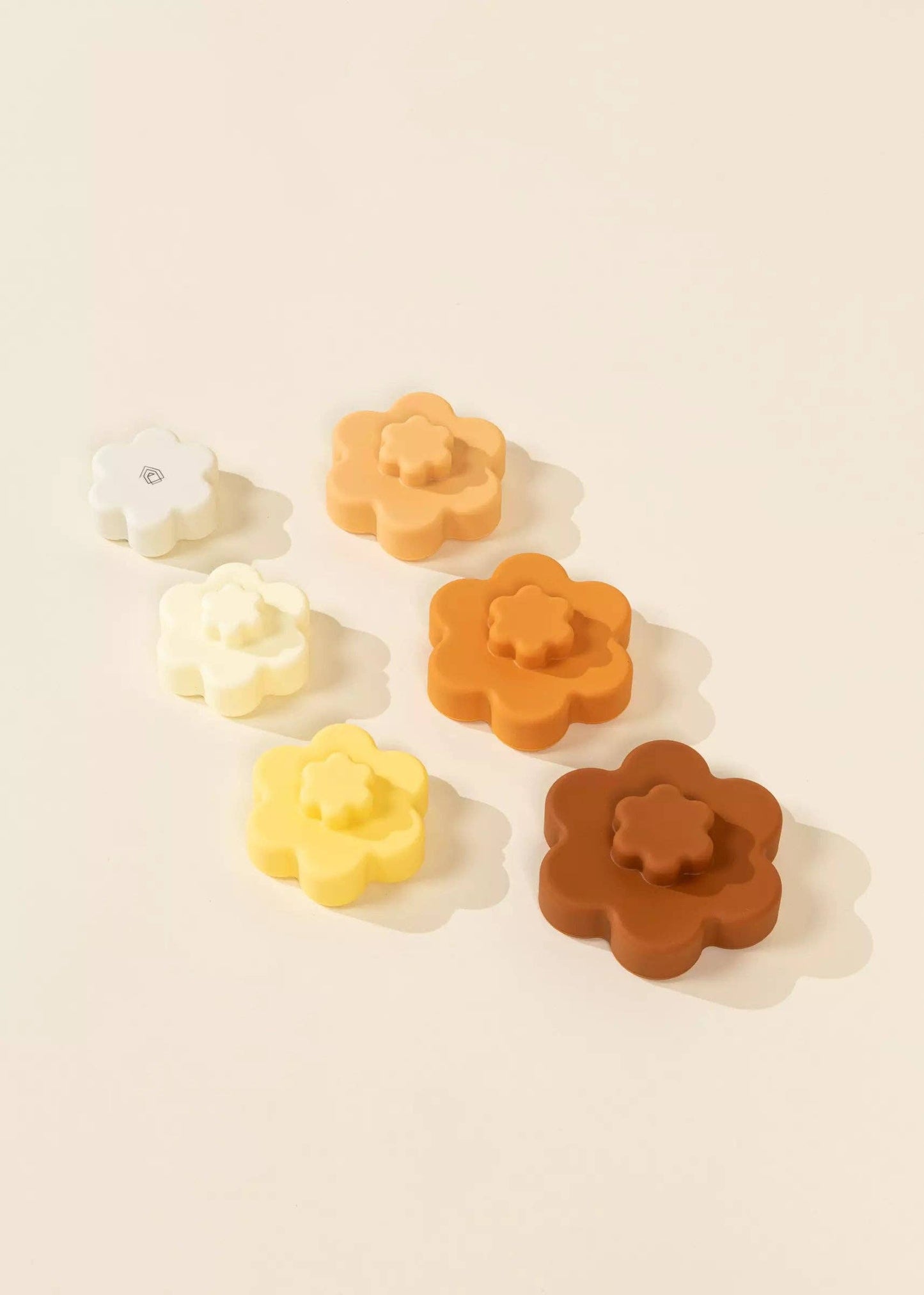 Set of 6 Silicone Stackable Flowers