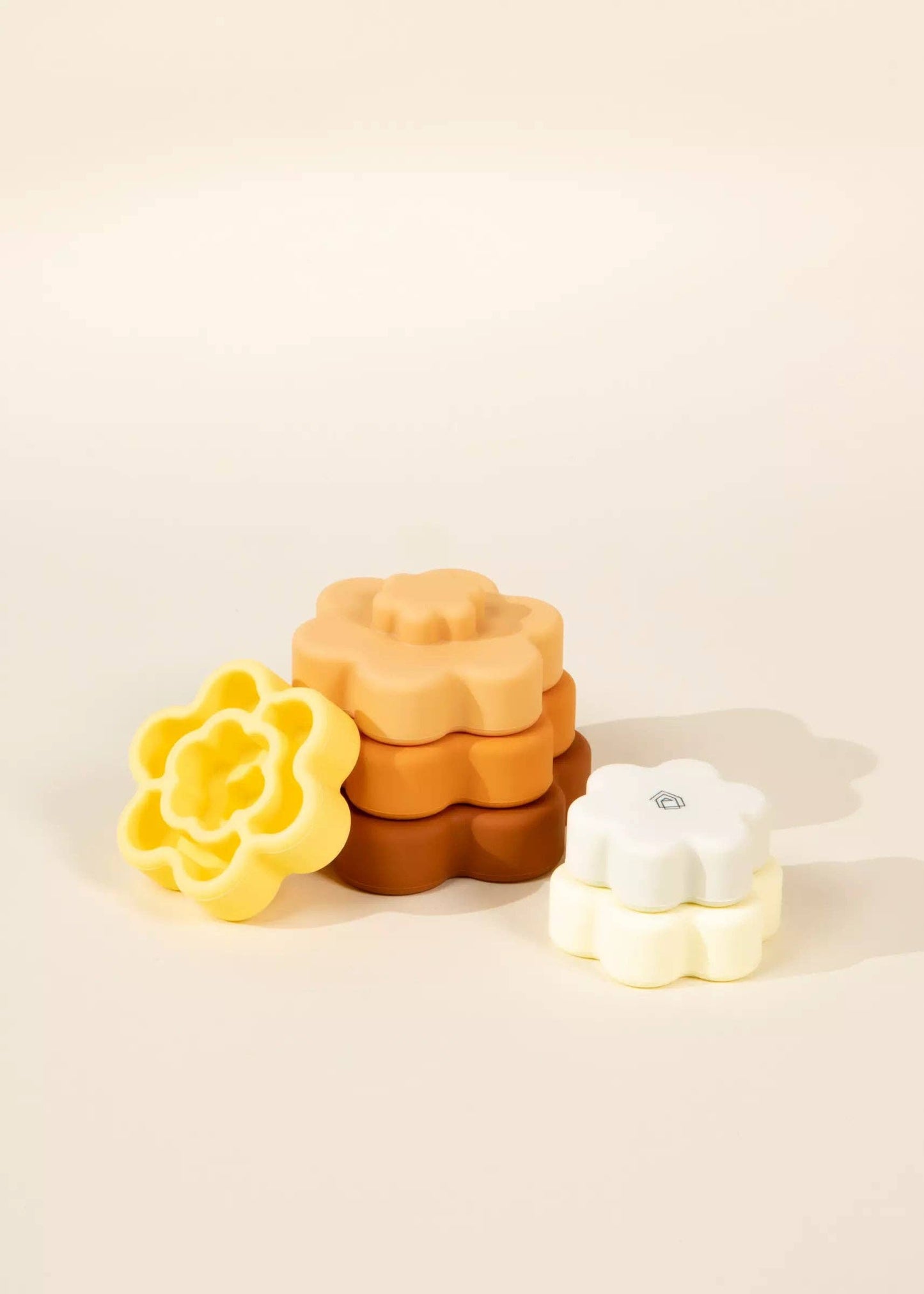 Set of 6 Silicone Stackable Flowers